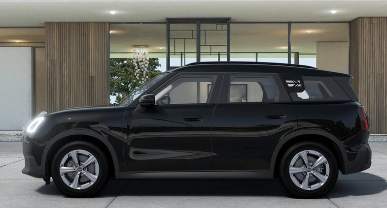 MINI Countryman cena 188000 przebieg: 5, rok produkcji 2024 z Wilamowice małe 16